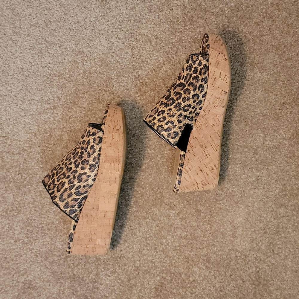 Stuart Weitzman leopard platform slide - Picture 5 of 7
